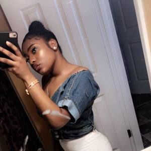 Meet your Posher, Deyonce